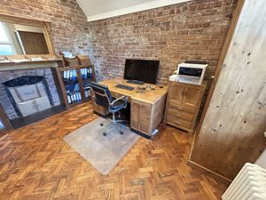 Photo 18- click for photo gallery